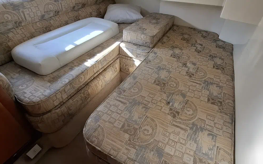 Sealine 360 usado à venda
