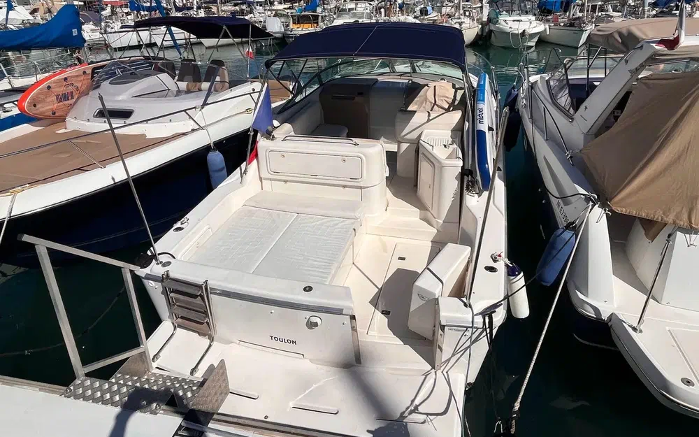 Riviera 3000 usado à venda