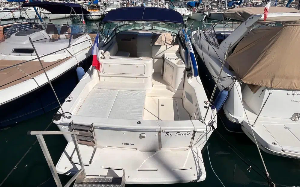 Riviera 3000 usado à venda