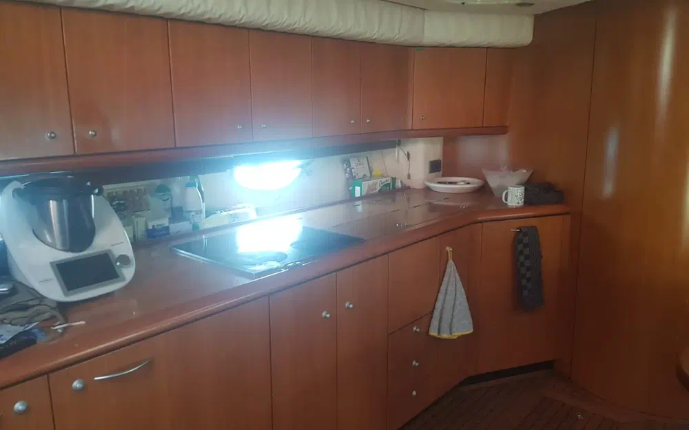 Sunseeker Predator 61 usata in vendita