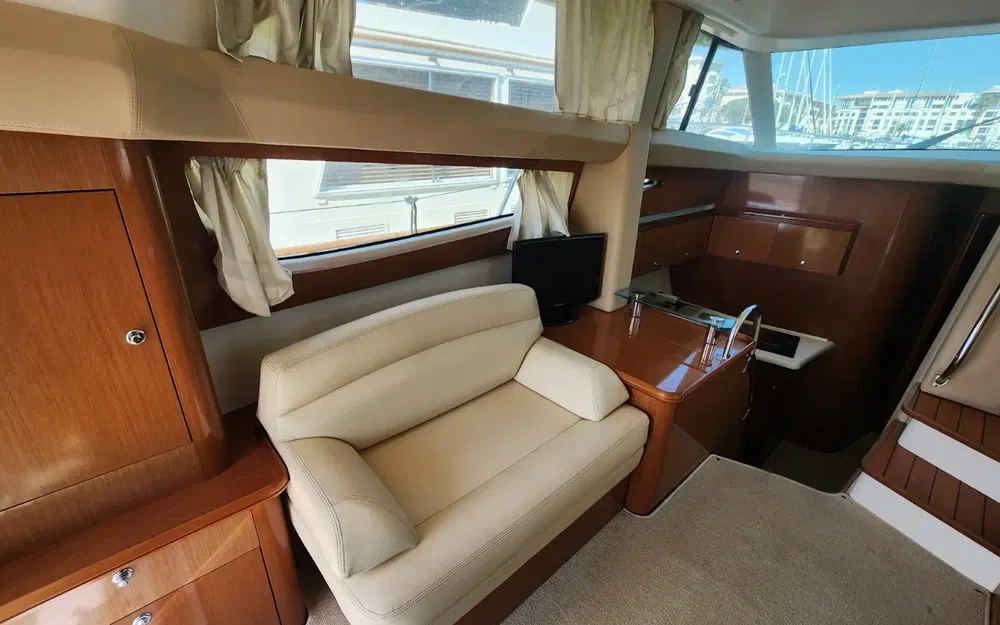 Jeanneau Prestige 42 usata in vendita