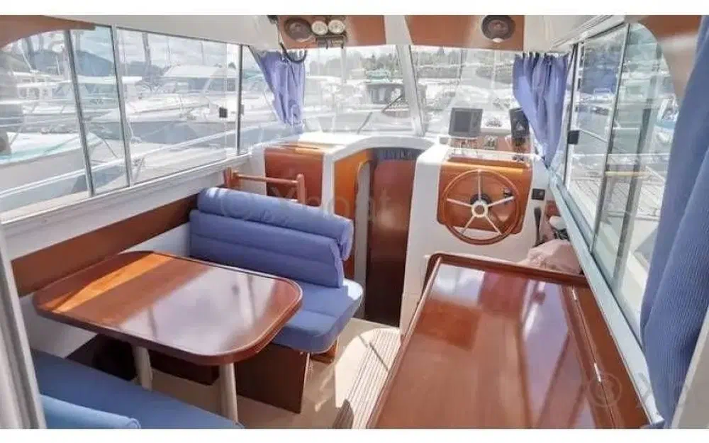 Beneteau Antares 760 de segunda mano en venta