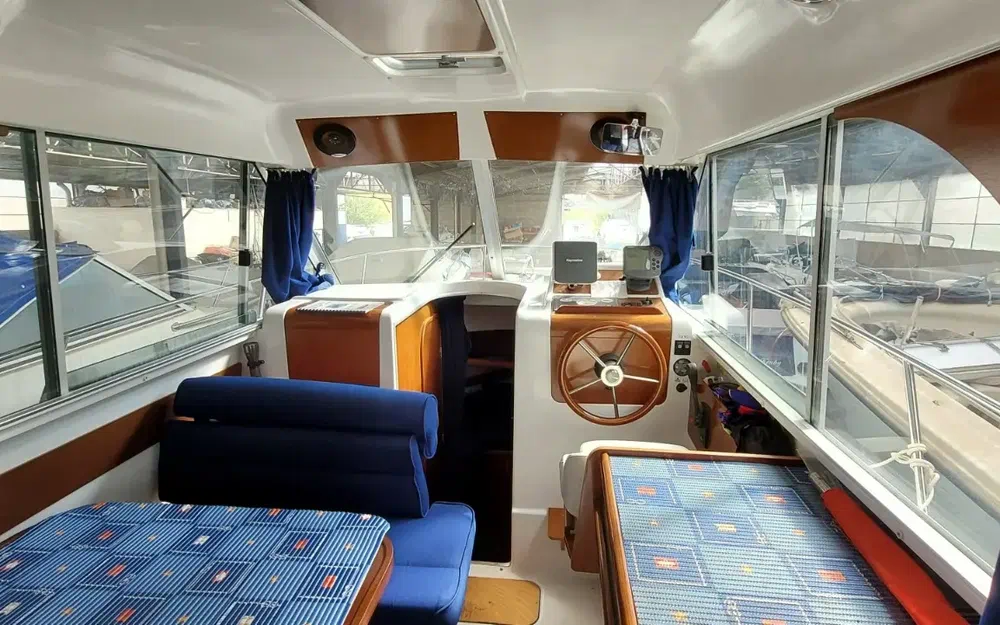 Beneteau Antares 760 de segunda mano en venta