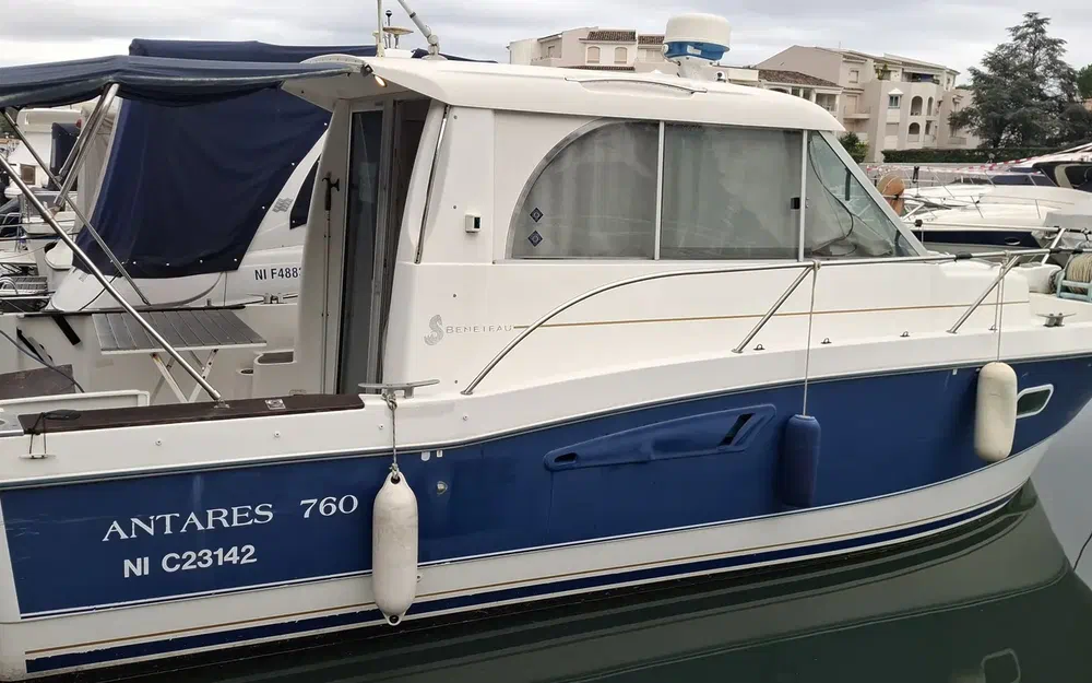 Beneteau Antares 760 de segunda mano en venta