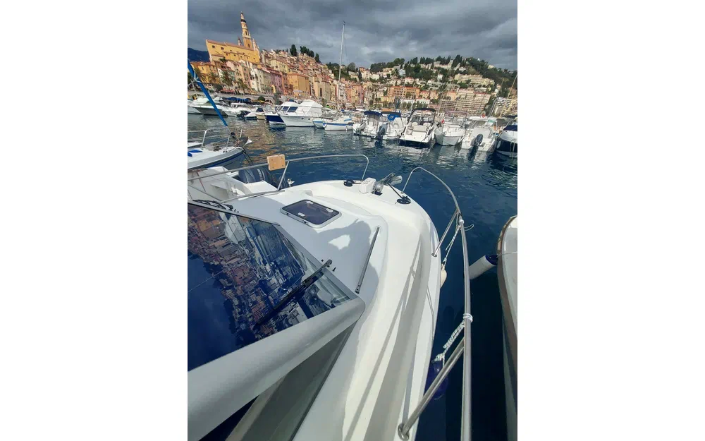 Beneteau Antares 760 de segunda mano en venta