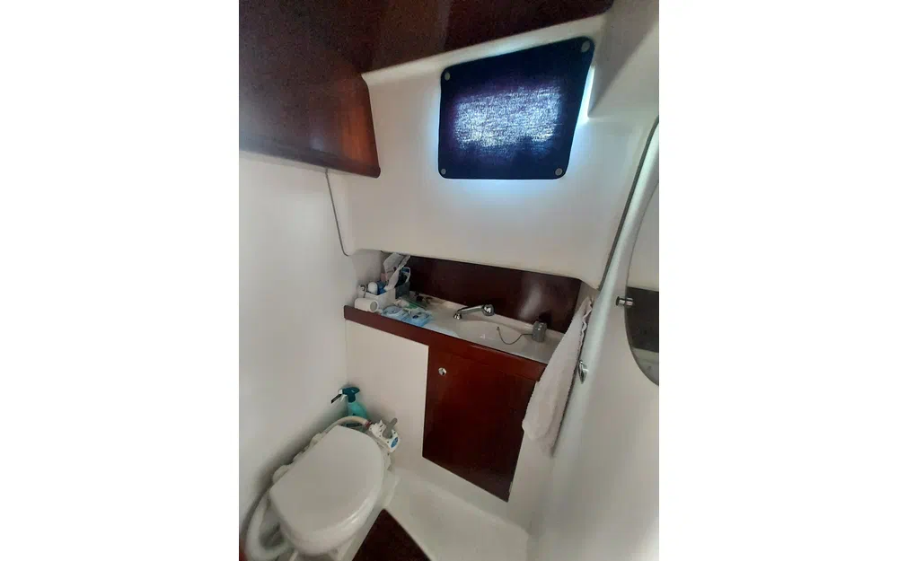 Beneteau Antares 760 de segunda mano en venta