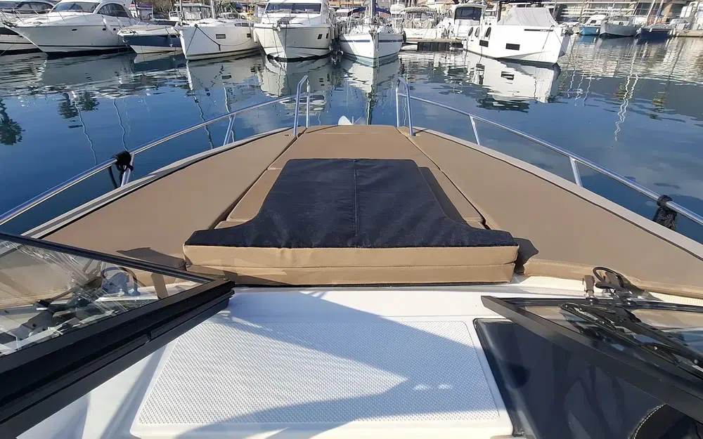 Quicksilver Cruiser Activ 805 usado à venda