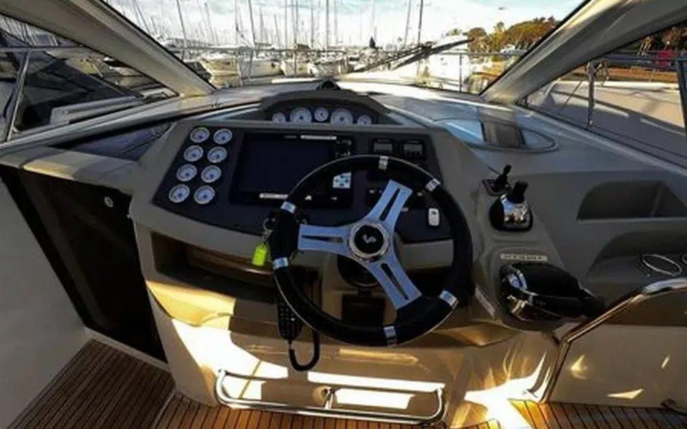 Beneteau Grand Turismo GT 38 usado à venda