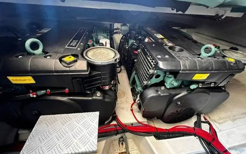 Beneteau Grand Turismo GT 38 usado à venda