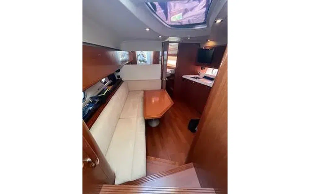 Beneteau Grand Turismo GT 38 usado à venda