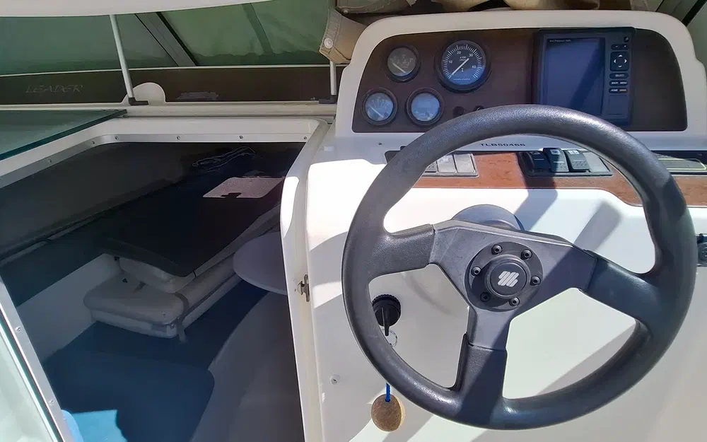 Jeanneau Leader 705 de segunda mano en venta