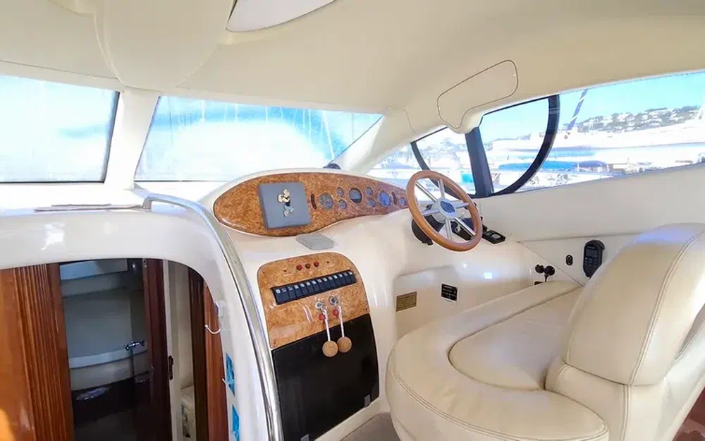 Azimut 42 Fly novos à venda