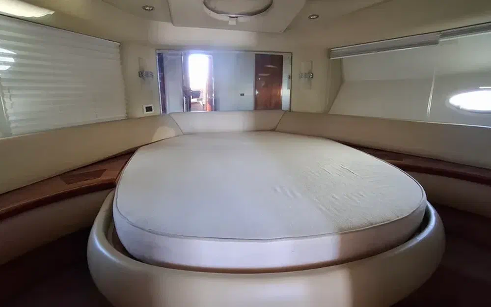 Azimut 42 Fly novos à venda