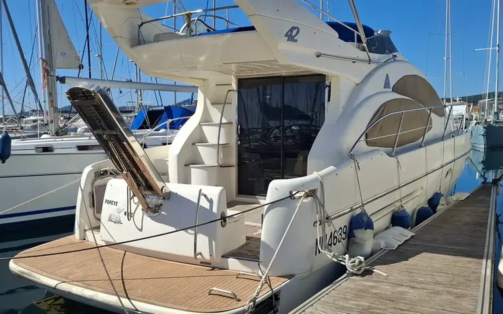 Azimut 42 Fly novos à venda