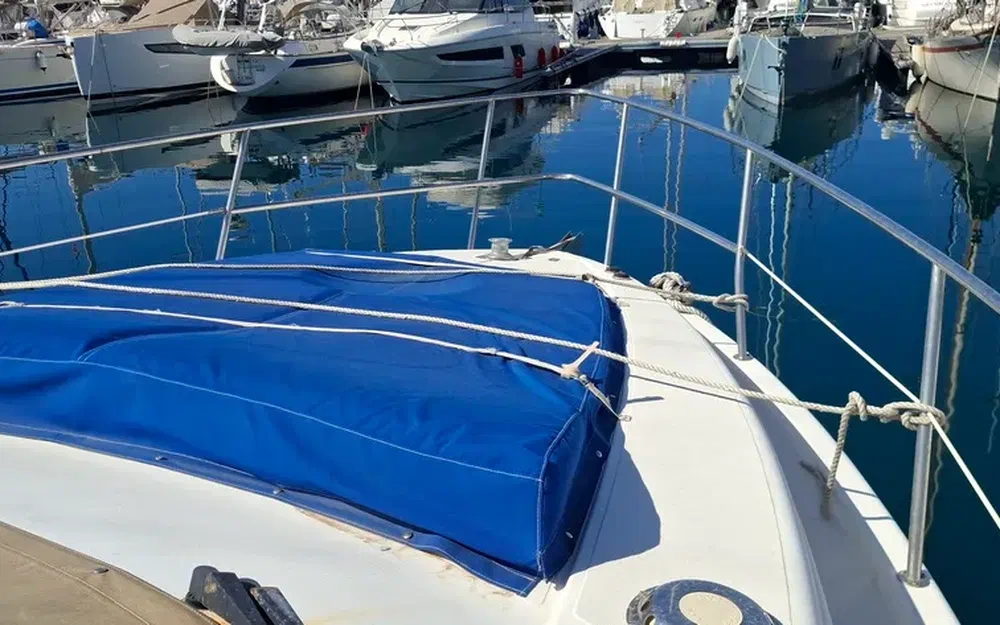 Azimut 42 Fly novos à venda