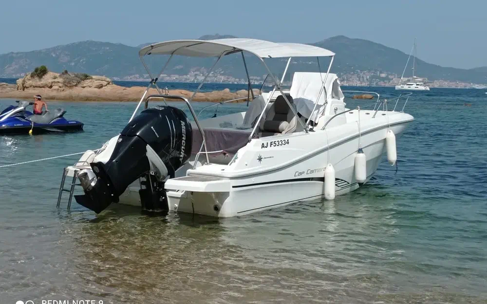 Jeanneau Cap Camarat 7.5 CC nuova in vendita