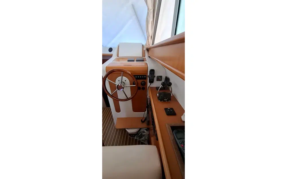 Beneteau Antares 10.80 usata in vendita