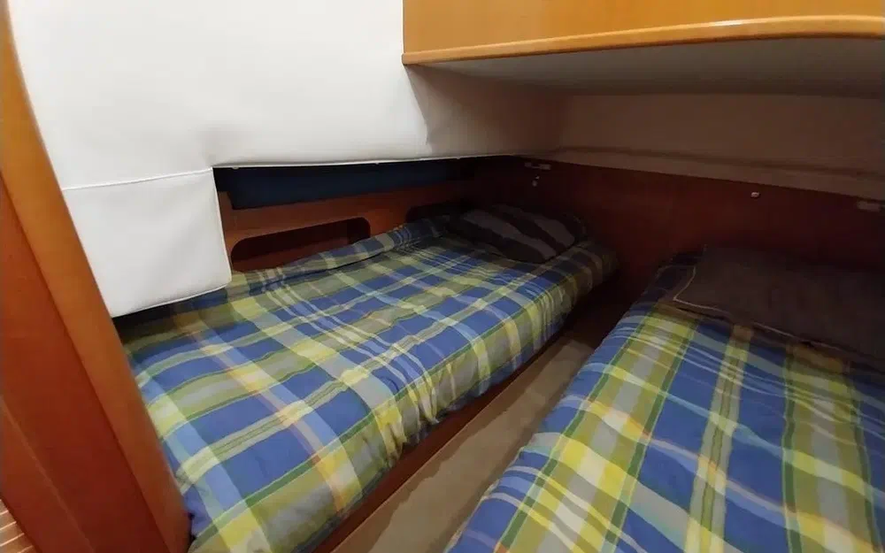 Beneteau Antares 10.80 usata in vendita