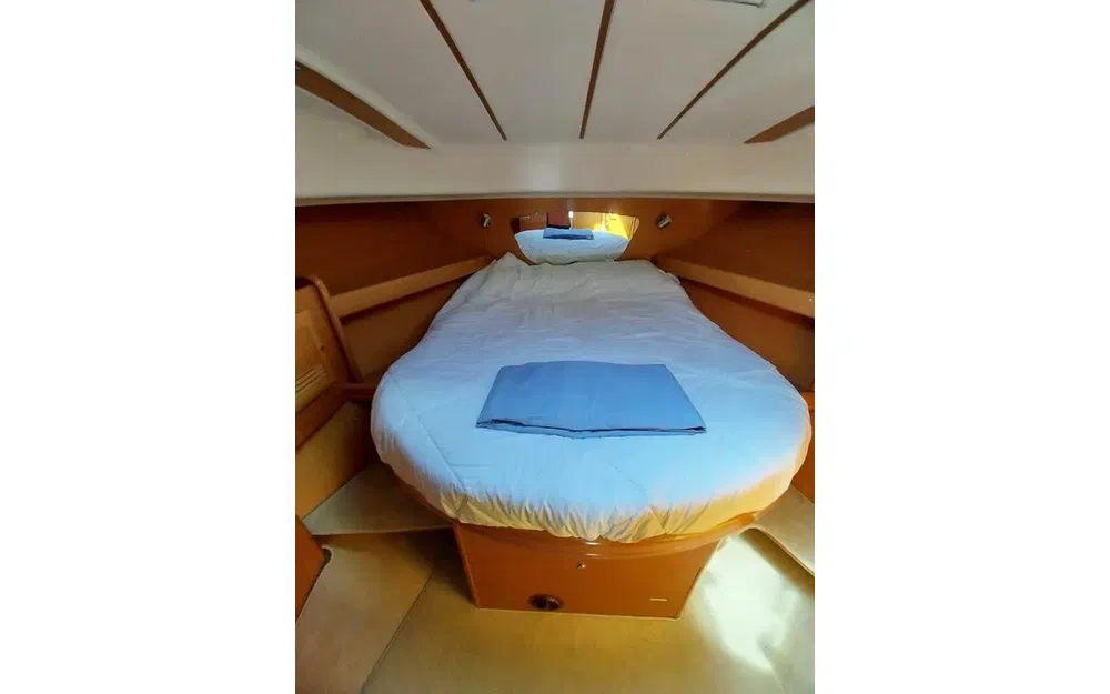 Beneteau Antares 10.80 usata in vendita
