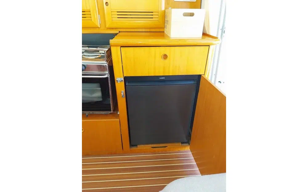 Beneteau Antares 10.80 usata in vendita