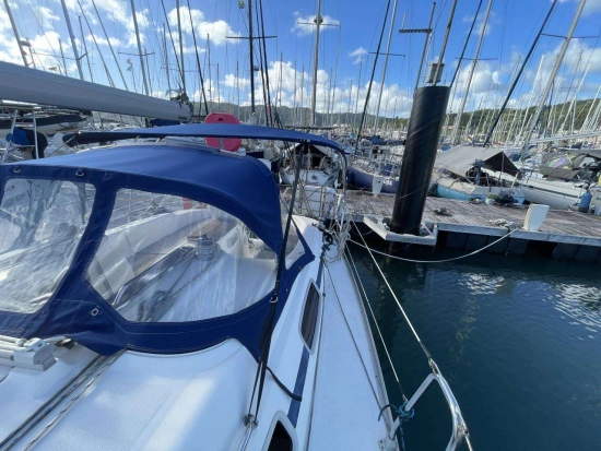 Bavaria Yachts 33 CRUISER usata in vendita