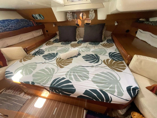 Jeanneau Sun Odyssey 42 DS usata in vendita