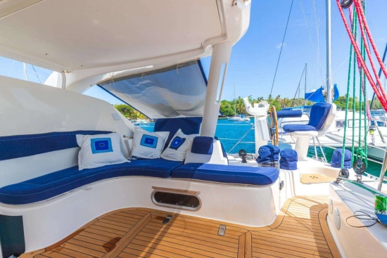 Catana 582 usado à venda