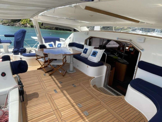 Catana 582 usado à venda