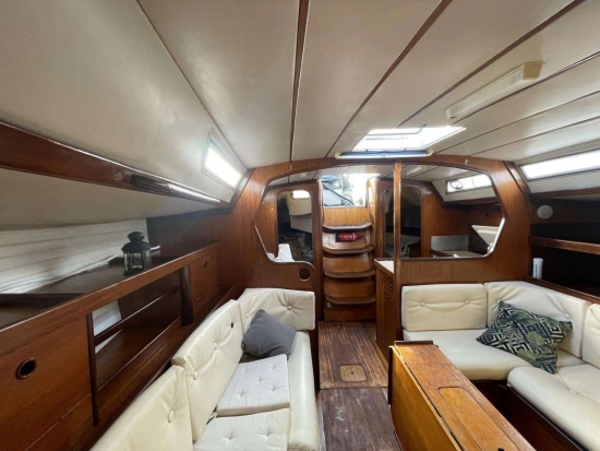 Beneteau First 38 usado à venda