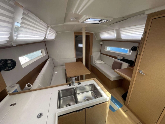 Jeanneau Sun Odyssey 380 usata in vendita