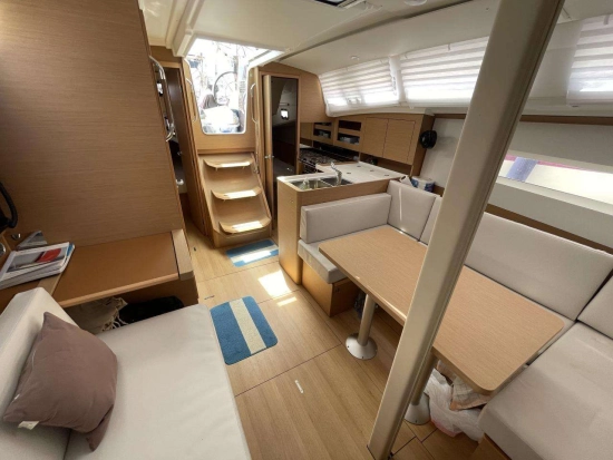 Jeanneau Sun Odyssey 380 usata in vendita
