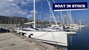 Jeanneau YACHTS 65 usado à venda