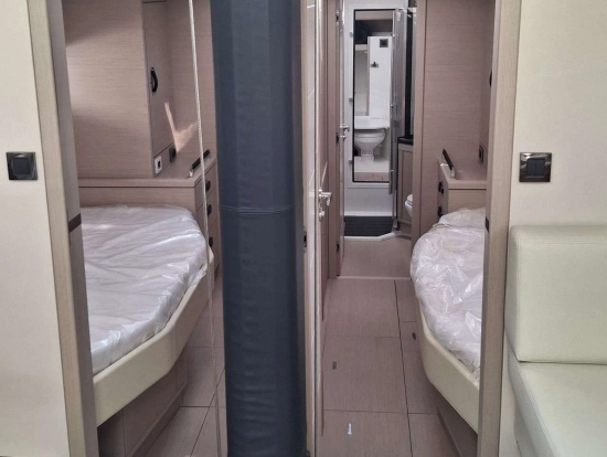 Jeanneau YACHTS 65 de segunda mano en venta