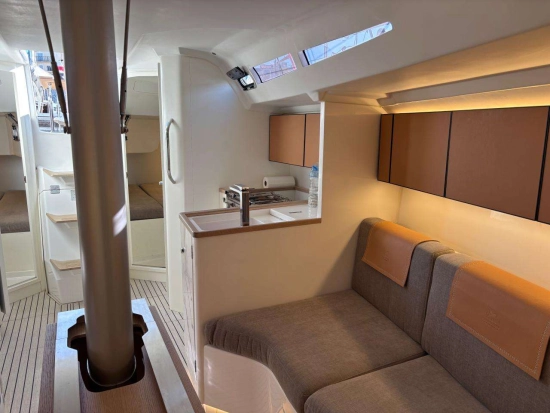 Italia Yachts 11.98 usata in vendita