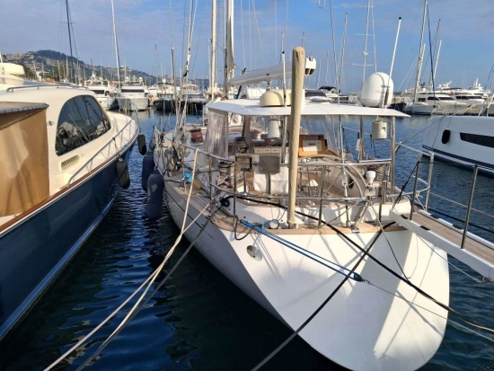 DERECKTOR ONE OFF SAILING YACHT de segunda mano en venta