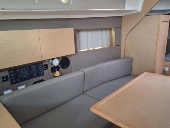 Beneteau Oceanis 38 usata in vendita