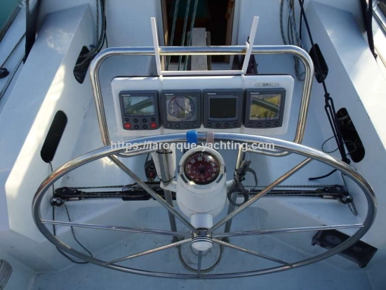 UNIVERSAL YACHTING 44 de segunda mano en venta