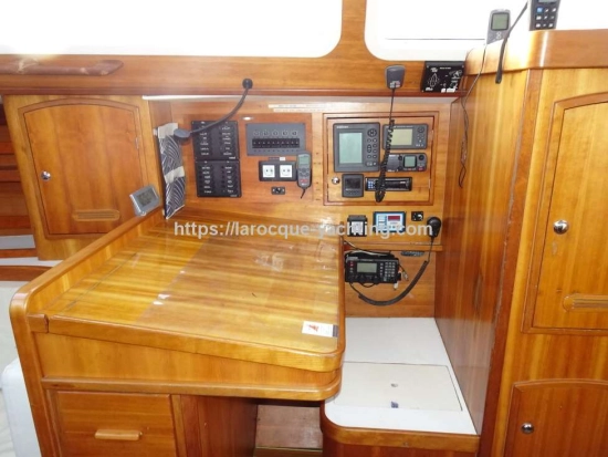 UNIVERSAL YACHTING 44 de segunda mano en venta