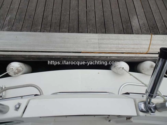 Beneteau Antares 10.20 usado à venda