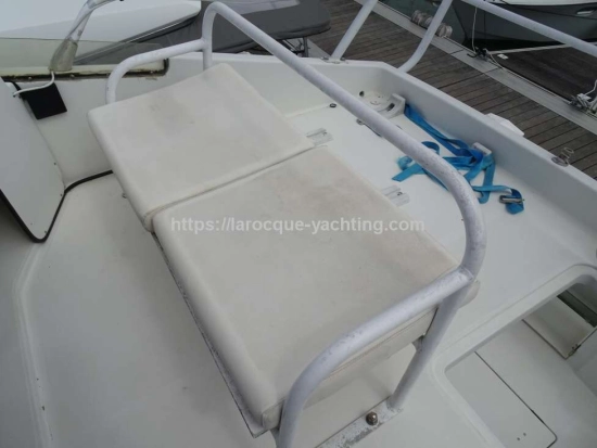 Beneteau Antares 10.20 usado à venda