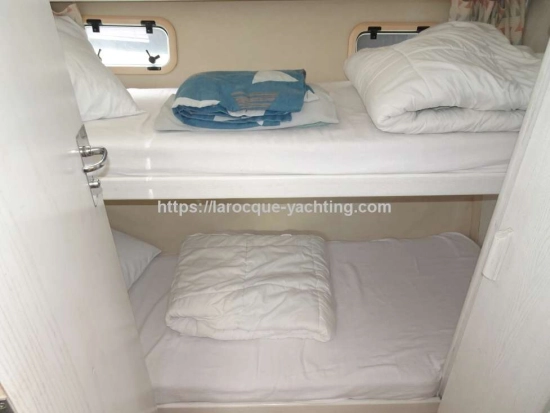 Beneteau Antares 10.20 usado à venda