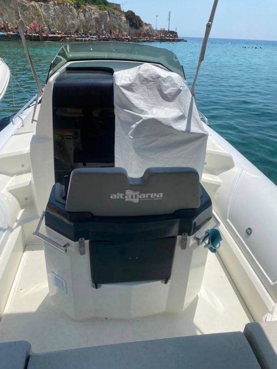 Altamarea DISCOVERY 28 de segunda mano en venta