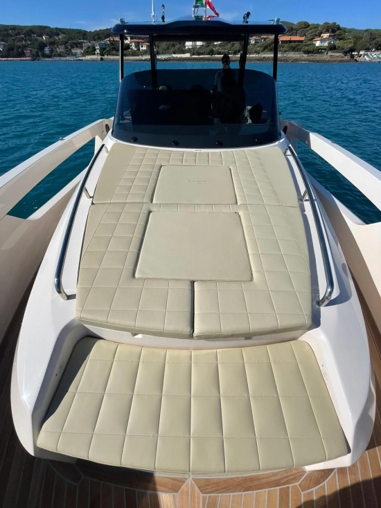 Cayman Yachts 400 WA nuevo en venta