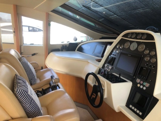 Pershing 76 de segunda mano en venta