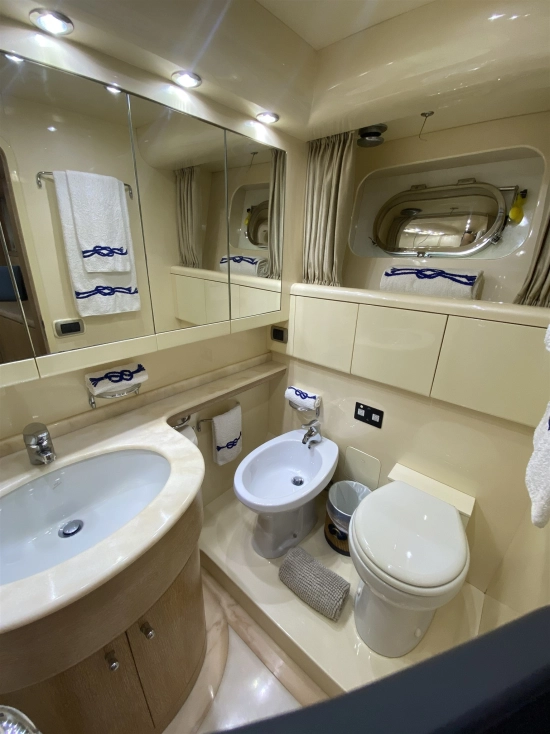 Falcon Yachts 85 de segunda mano en venta