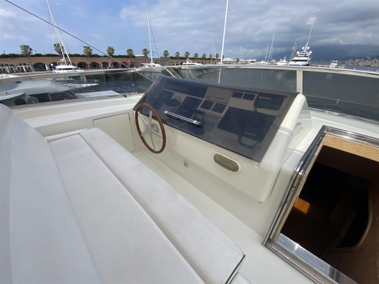 Falcon Yachts 85 de segunda mano en venta