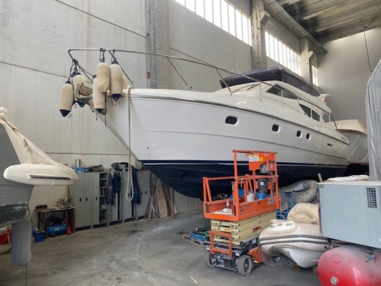 Ferretti 460 usata in vendita