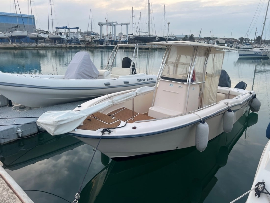 Grady White 257 ADVANCE de segunda mano en venta
