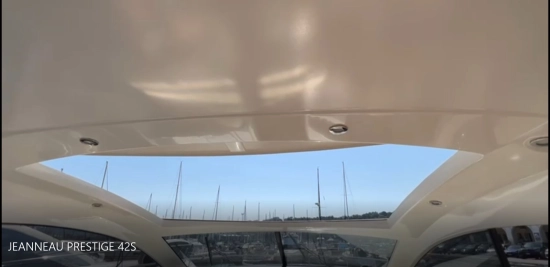Jeanneau Prestige 42 S usado à venda
