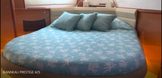 Jeanneau Prestige 42 S usado à venda